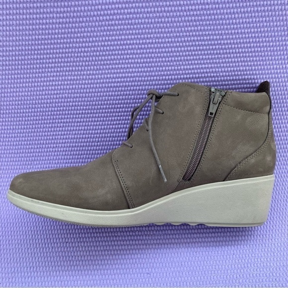 Clarks Unstructured Eva Ladies Nubuck Boots Wedge Lace Up Women's Size 11 - Picture 7 of 11